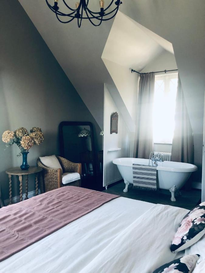 Orpheus Lodge 吉维尼 外观 照片